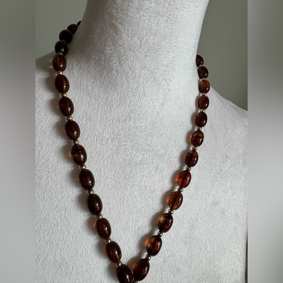 Vintage Goldette Root Beer Lucite Necklace Venus & Cupid Amber Intaglio Pendant - Picture 2 of 6